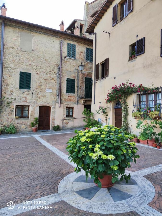 Splendido Ampio Appartamento A Montepulciano Stazione Exterior foto